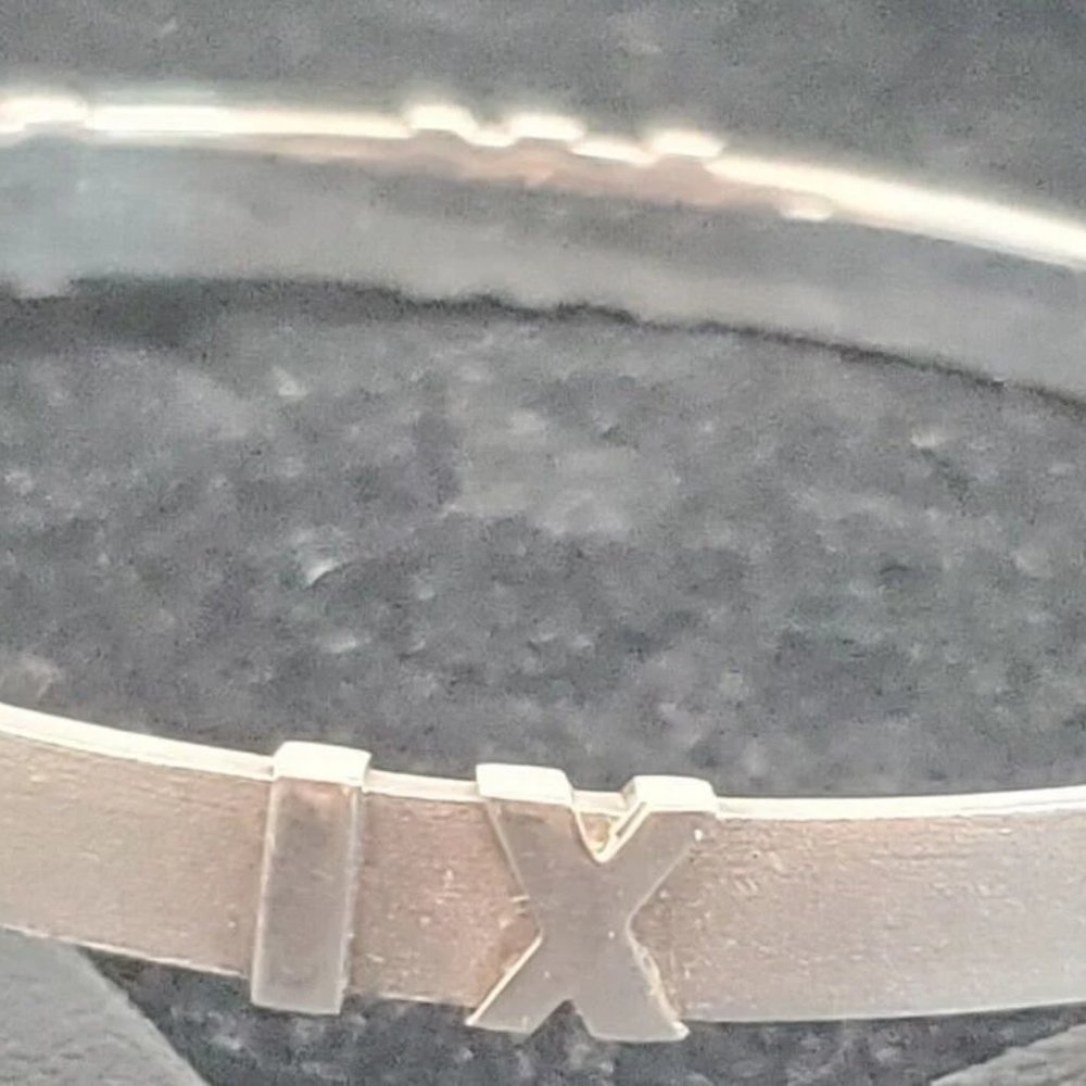 WOW LIKE NEW!!!  Stunning Tiffany & Co. Sterling Silver Atlas Bangle - Picture 4 of 5